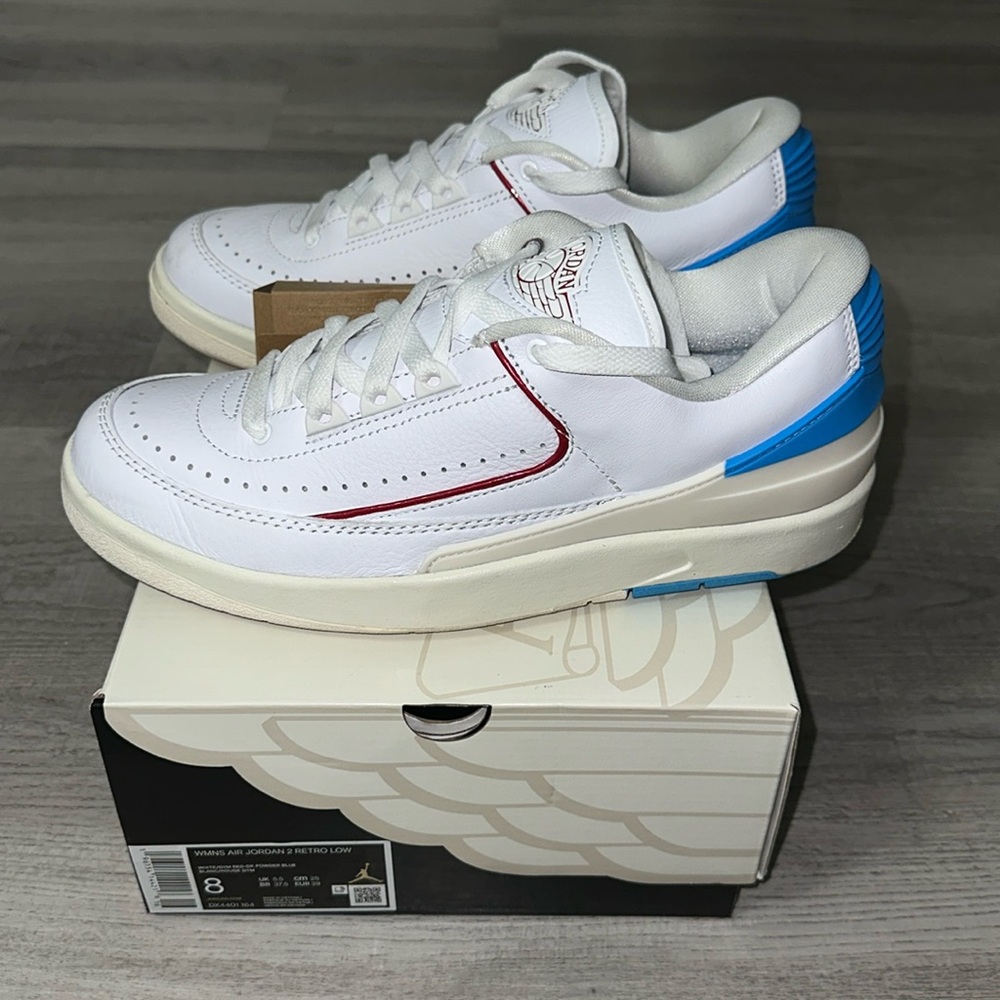 Women’s Air Jordan 2 Retro Low “NC to Chi”